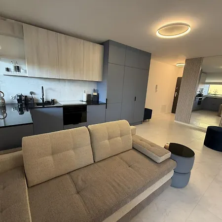Sandapartments East